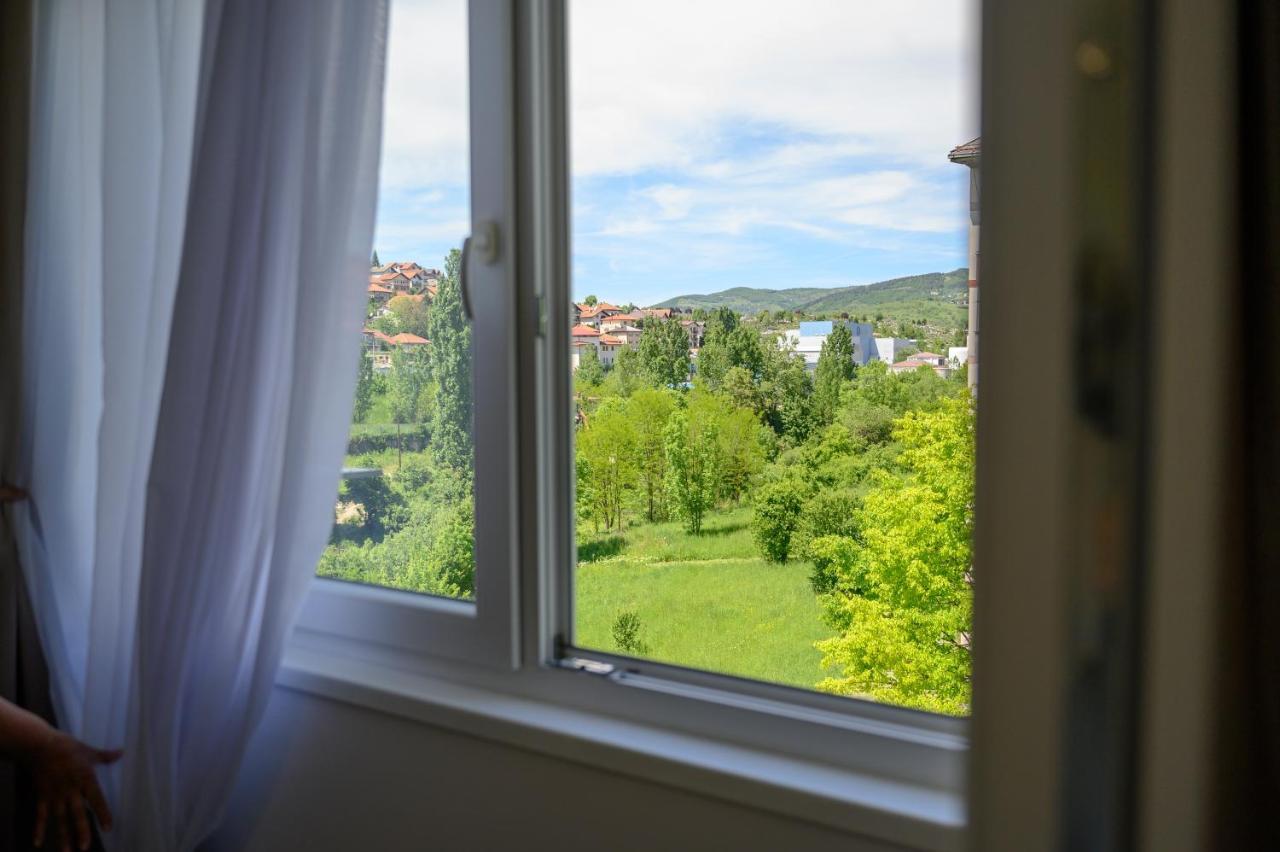 City Nest Apartment Sarajevo Eksteriør billede